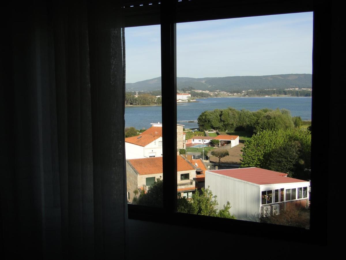 Apartamentos Blanco O Grove Exterior photo